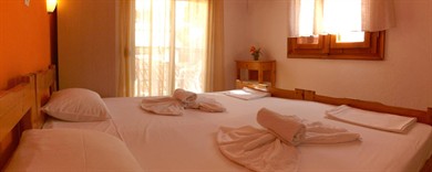 natsios-apartment5-2beds-firstfloor-02