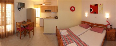 natsios-studio17-4beds-second-floor-04